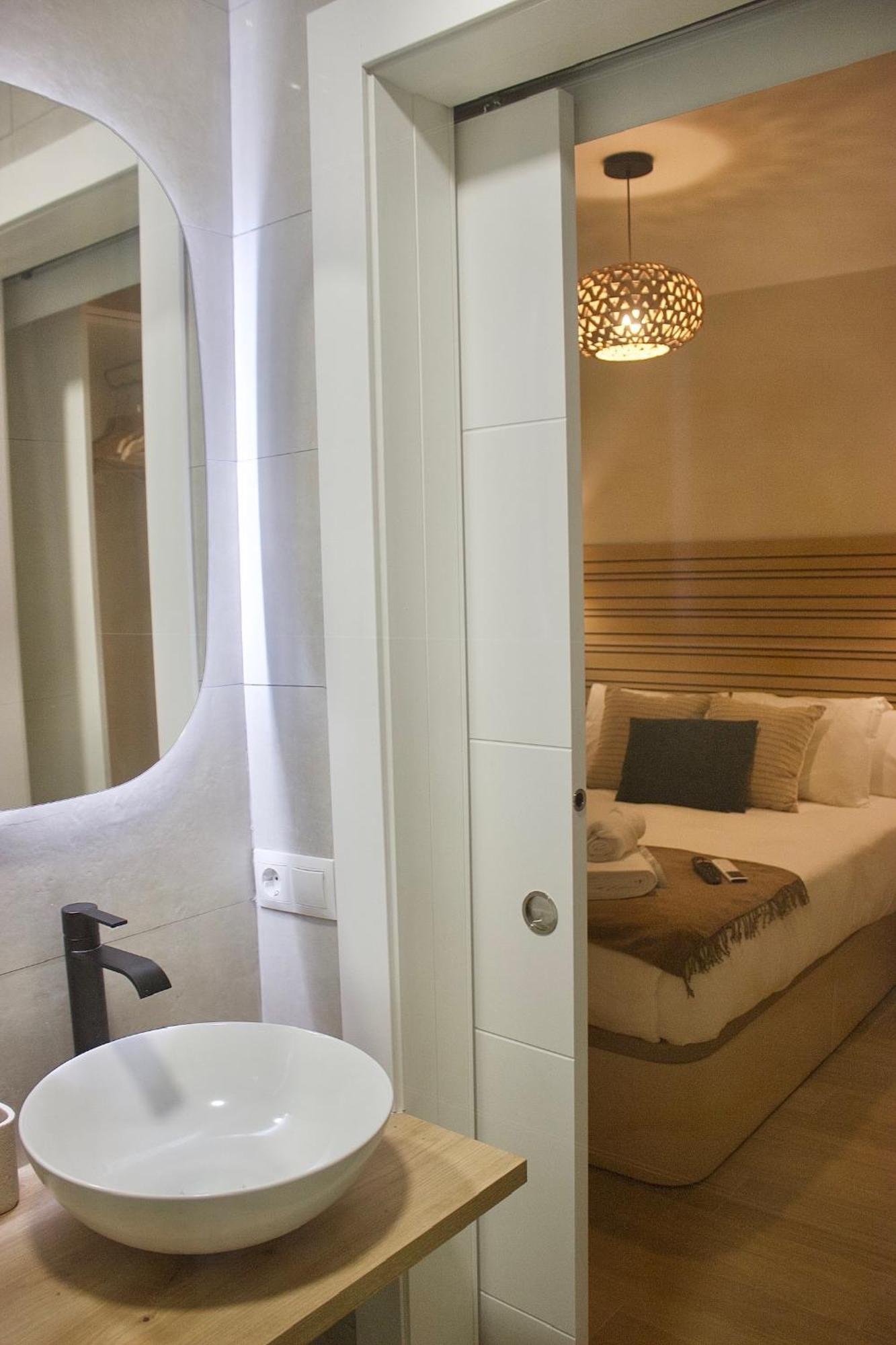Victoria 75 Luxury Apartment Malaga Exterior photo
